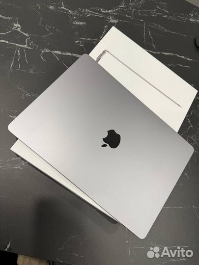 Apple macbook air 15 m2 2023