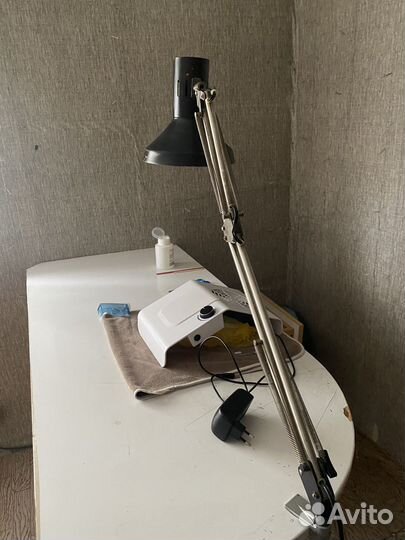 Лампа настольная