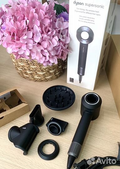 Фен Dyson Supersonic HD08