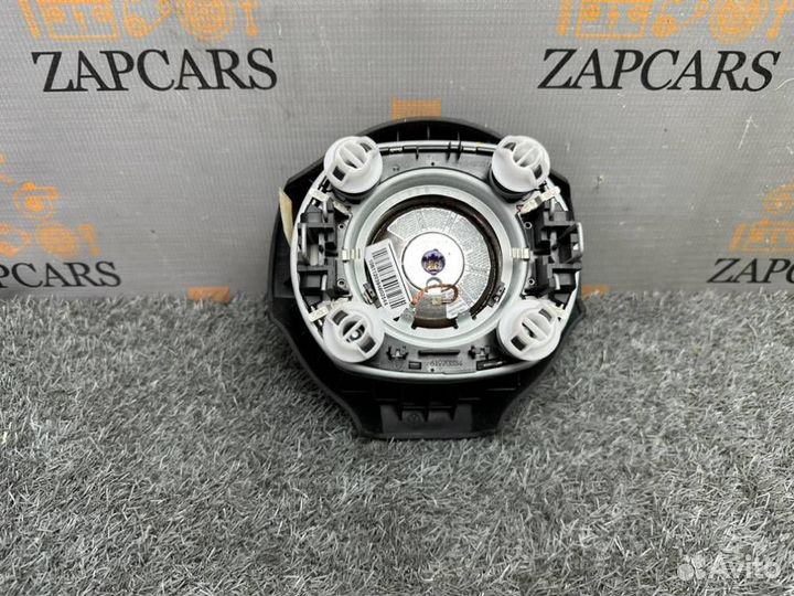 Подушка безопасности в руль Volkswagen Golf 6