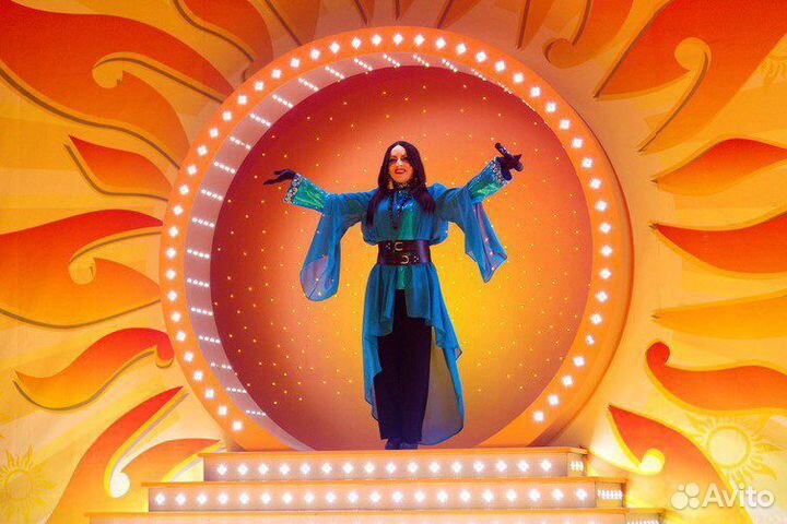 Артисты, шоу программа