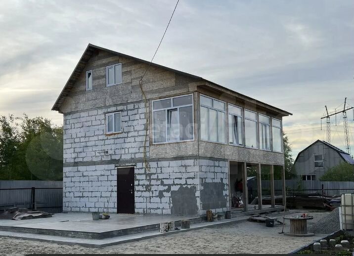 Дом 160 м² на участке 5,7 сот.