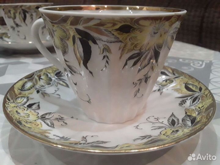 Желтый фриз чайные пары лфз