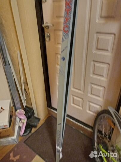 Лыжи СССР 1990 года новые пластик