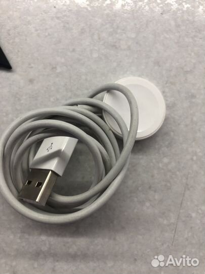 Оригинальное зарядное устройство Apple Watch