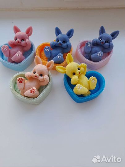 Мыльный зайка на лежанке