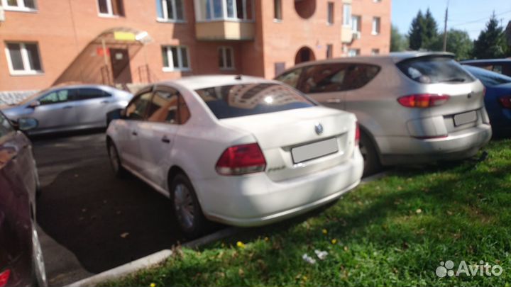 Volkswagen Polo 1.6 МТ, 2014, 199 000 км