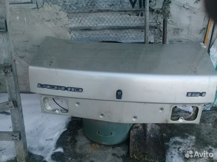 Продам крышку багажника ваз2110