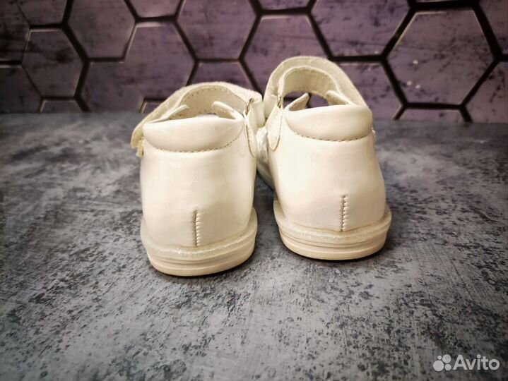 Туфли для девочки