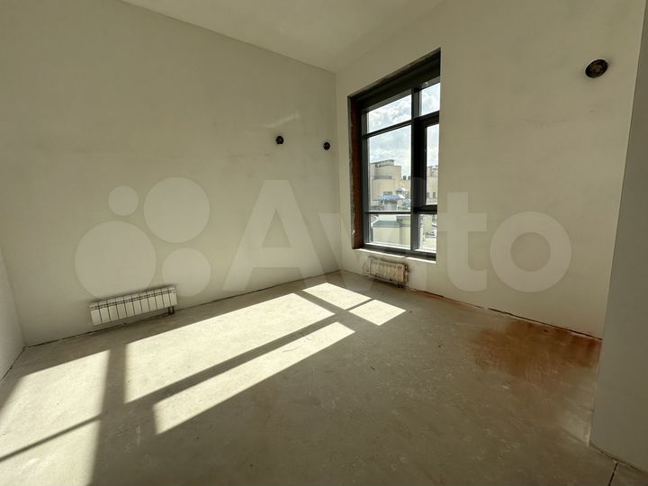 3-к. квартира, 125 м², 7/8 эт.