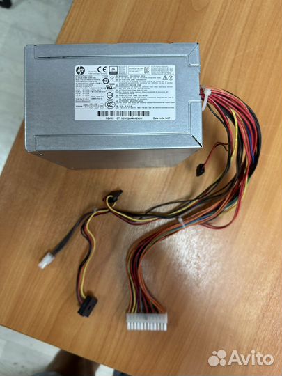 Блок питания hp