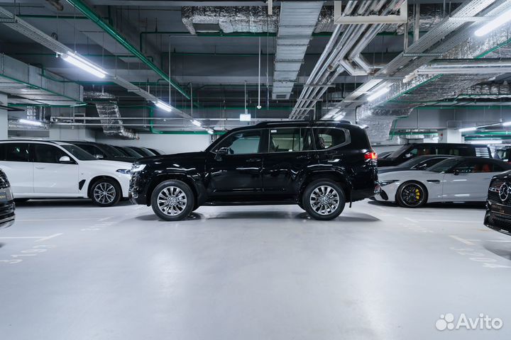 Toyota Land Cruiser 3.3 AT, 2023, 2 км