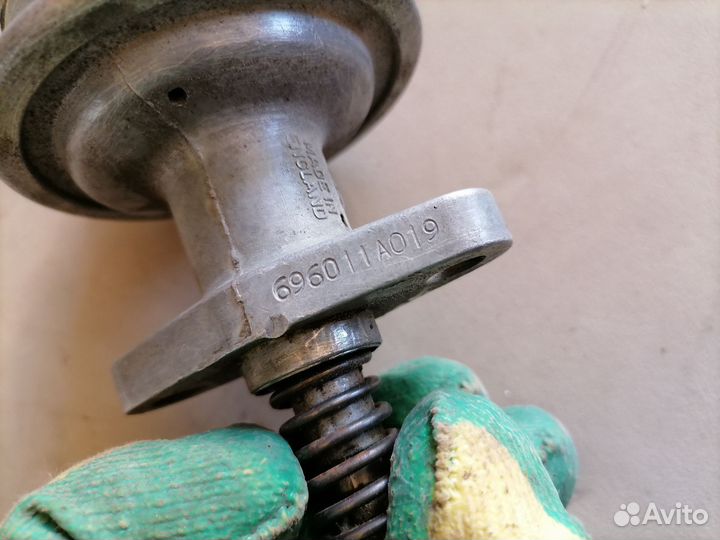 Насос топливный механический для VW Golf II/Jetta