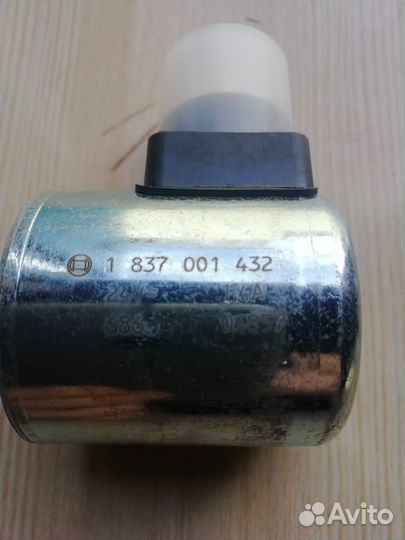 Liebherr автокран запч.(зип оригинальный комплект)