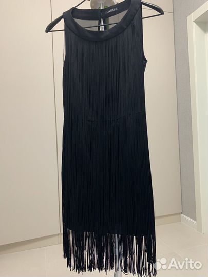 Платье с бахромой