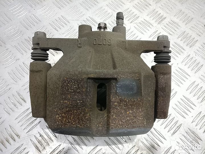 Суппорт CX-5 (12-17) пер L б/у