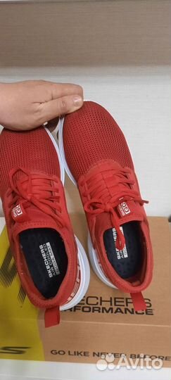 Кроссовки skechers GO run красные р.42