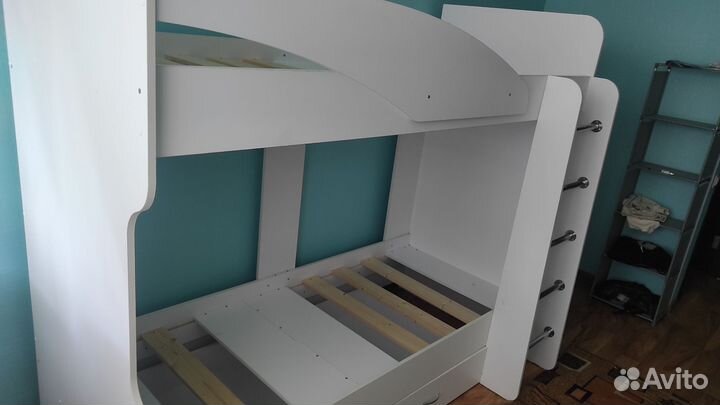 Двухъярусная кровать бу