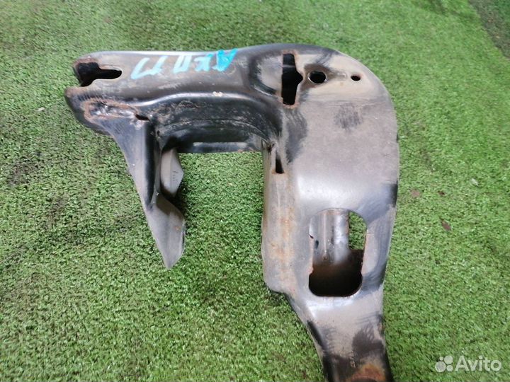 Кронштейн кпп Bmw X3 E83 N52B25A 2008