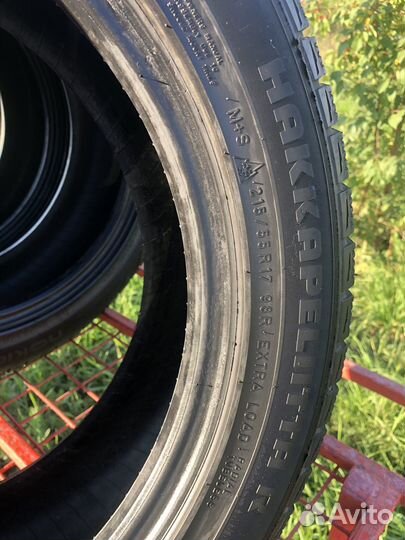 Nokian Tyres Hakkapeliitta R 215/55 R17 98R