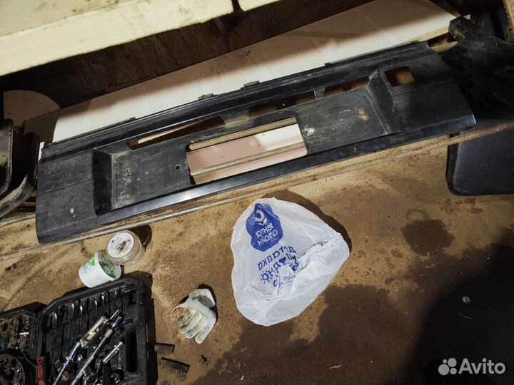 Запчасти на volkswagen passat b4