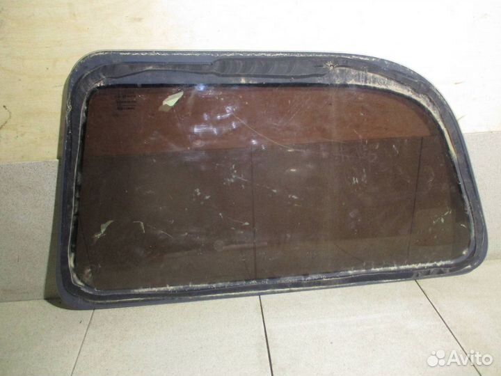 Стекло кузовное глухое левое LADA Largus
