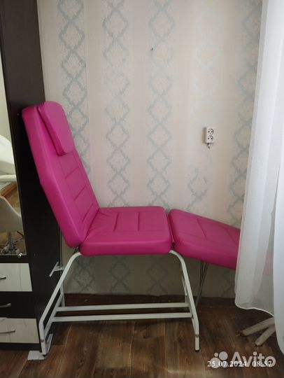 Кушетка косметологическая