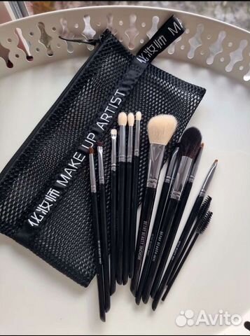 Новый набор кистей для макияжа в чехле