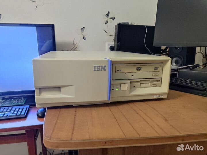 Ретро компьютер IBM PC 330 (6577) 1996г