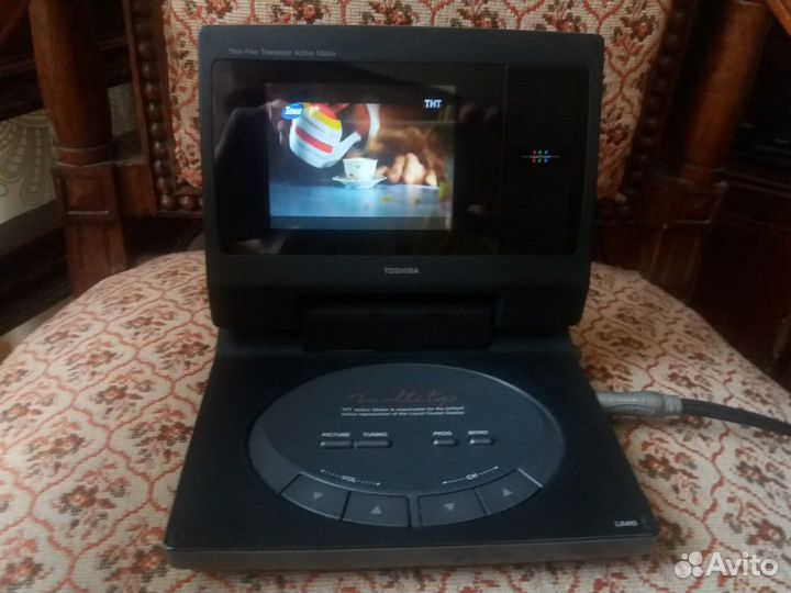 Уникальный винтажный портативный ЖК тв Toshiba