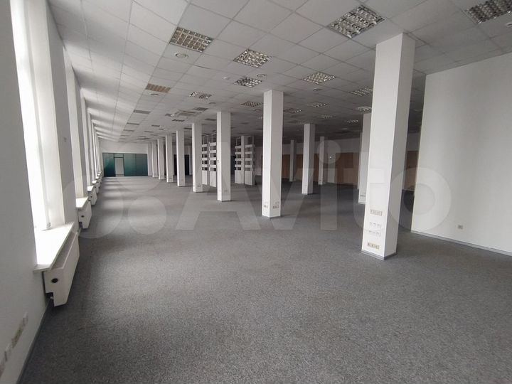 Офис. Рядом метро, парковка, 675 м²