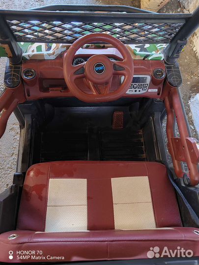 Внедорожник на пульте управления