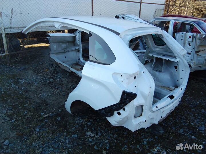 Продам зад кузова Лада Хрей