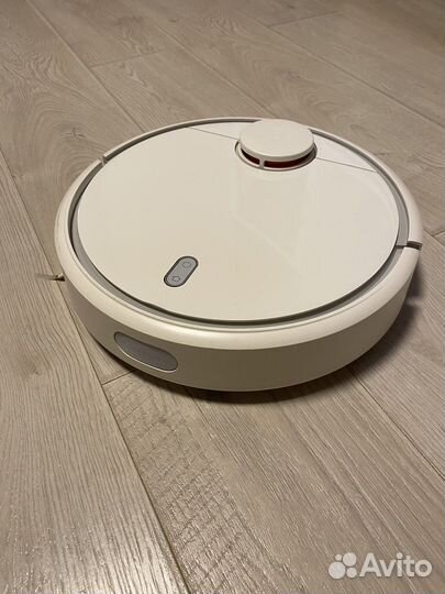 Робот-пылесос Xiaomi Mi Robot Vacuum Cleaner