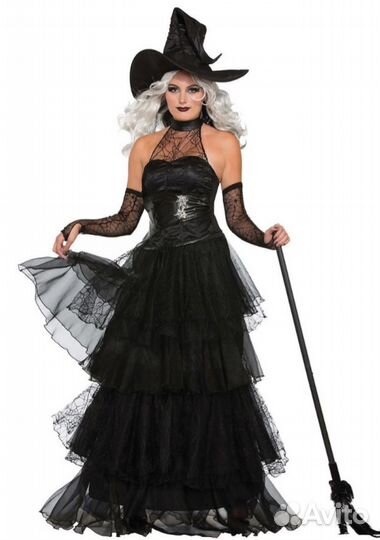 Костюм ведьмы на Хэллоуин