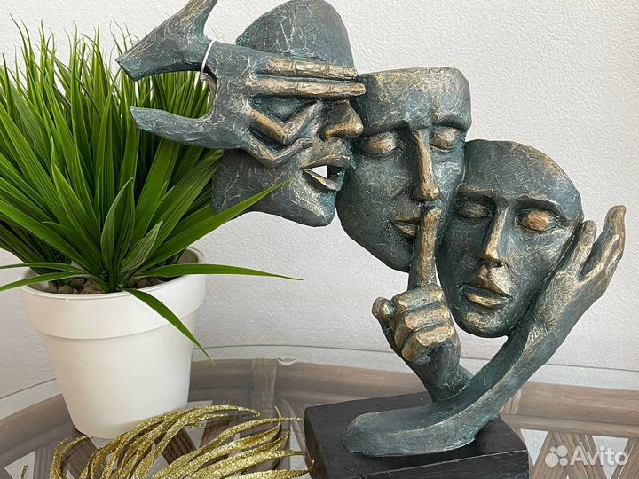 Статуэтки из полистоуна