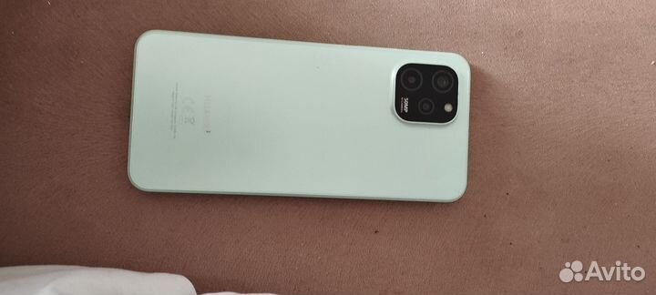 HUAWEI nova Y61, 4/64 ГБ