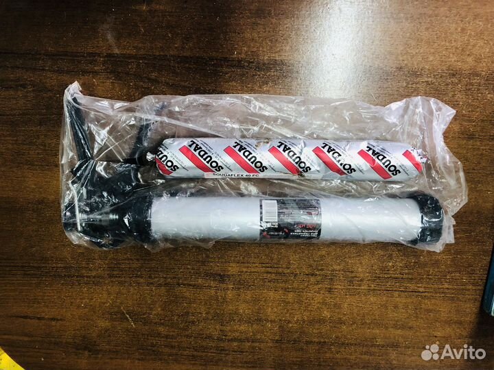 Шприц под герметик кровельный 600 мм