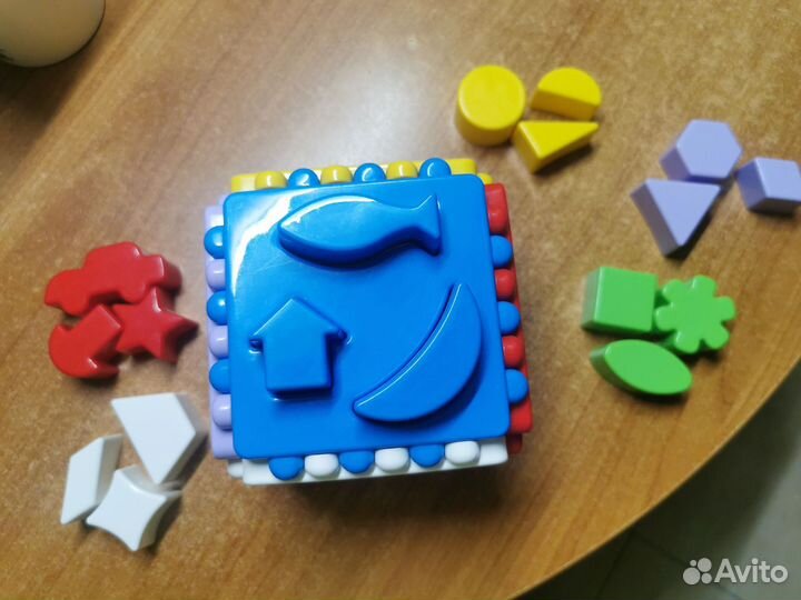 Развивающие игрушки для малышей