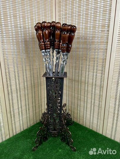 Подставка под шампуры