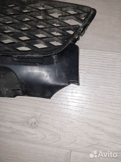 Решетка бампера mazda 3 bk 1.6 2005