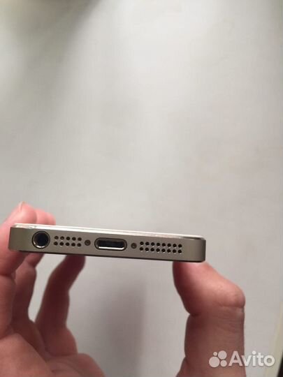 iPhone 5S, 16 ГБ