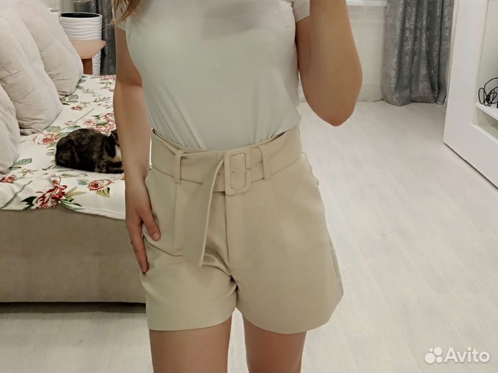 Шорты женские