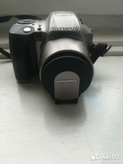 Компактный фотоаппарат