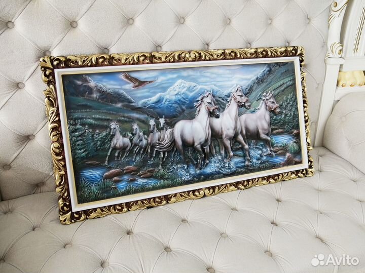 Панно из дерева