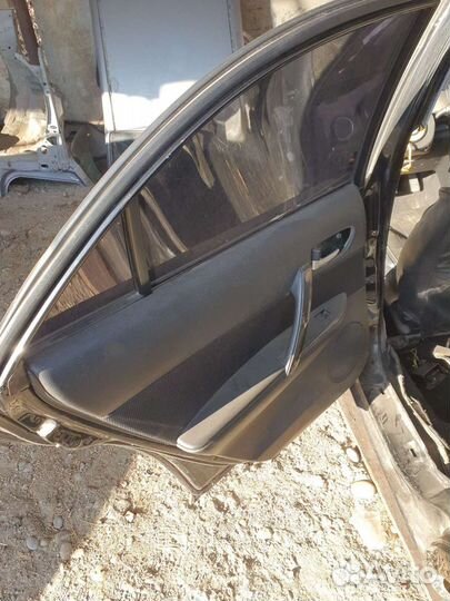 Задняя левая дверь мазда 6 gg