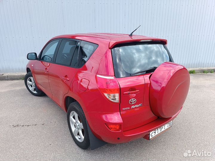 Toyota RAV4 2.0 AT, 2008, 218 932 км