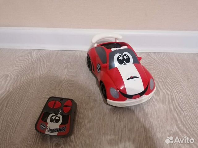 Машинка на пульте управления chicco