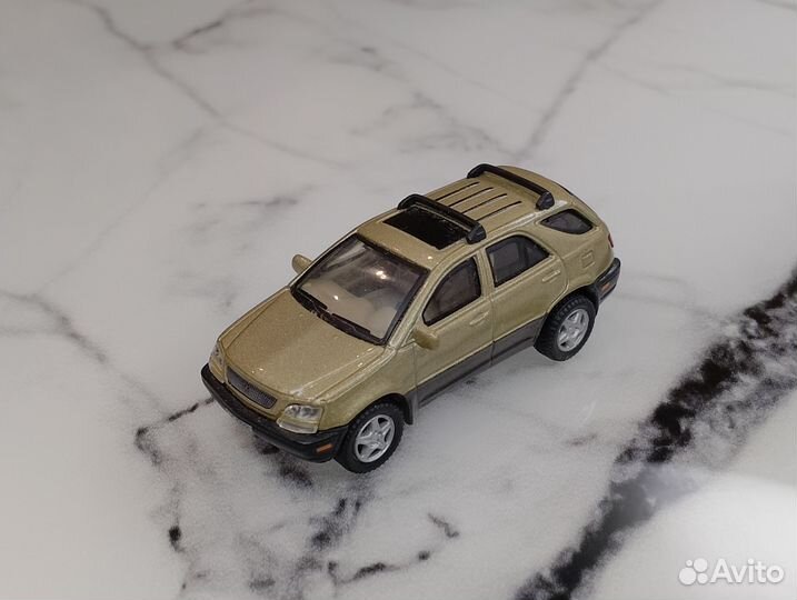 Lexus RX300 (1997-2006), песочный