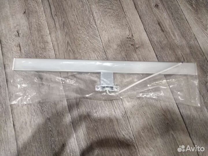 Светильник для ванной